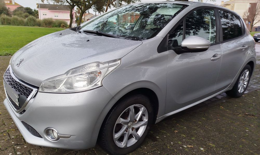 Peugeot 208 HDI 2014/Nacional/Óptimo estado
