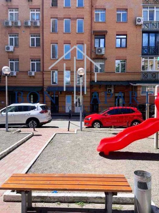 Продаж  2 к квартири ЖК Веденський, вул. Гусовського 15