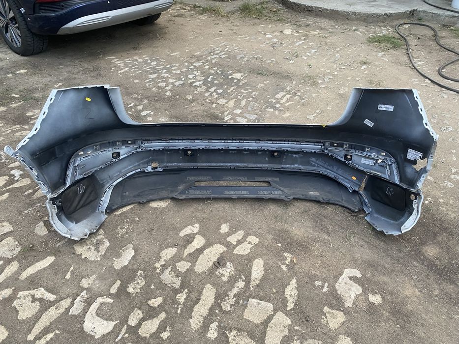 Бампер задний Audi q4 etron