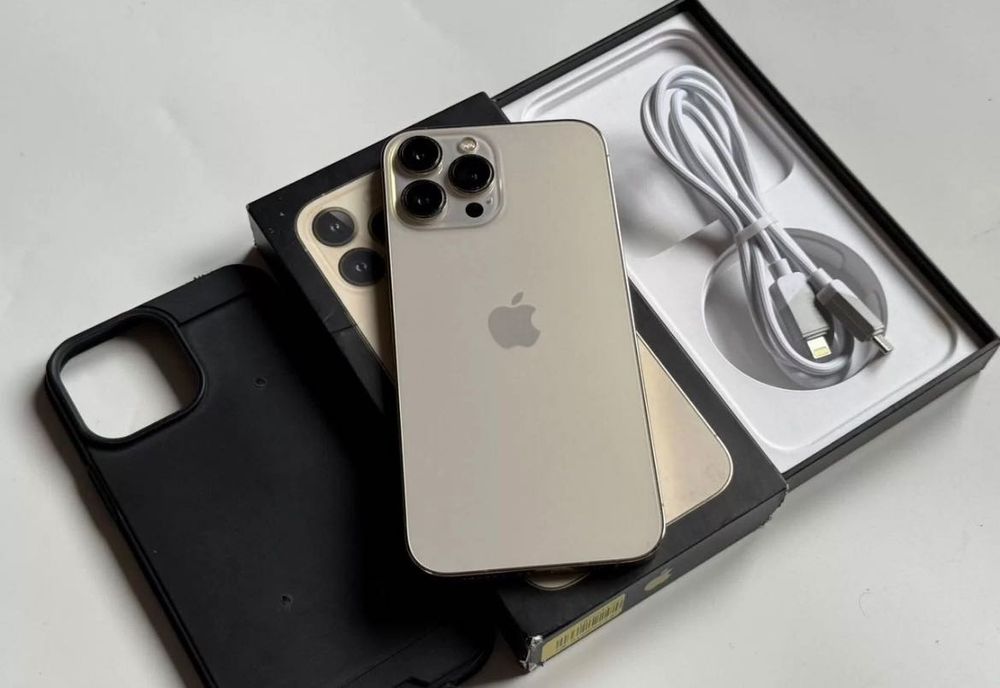 Продам iPhone 13 Pro Max 256