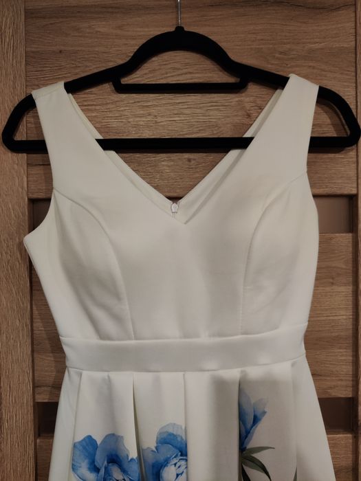 Sukienka biała w niebieskie róże S świetna na poprawiny wesele imprezę