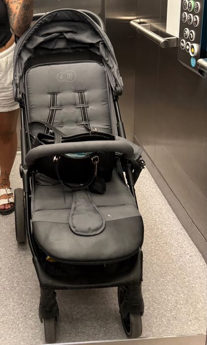 carrinho kinderkraft TRIG3
