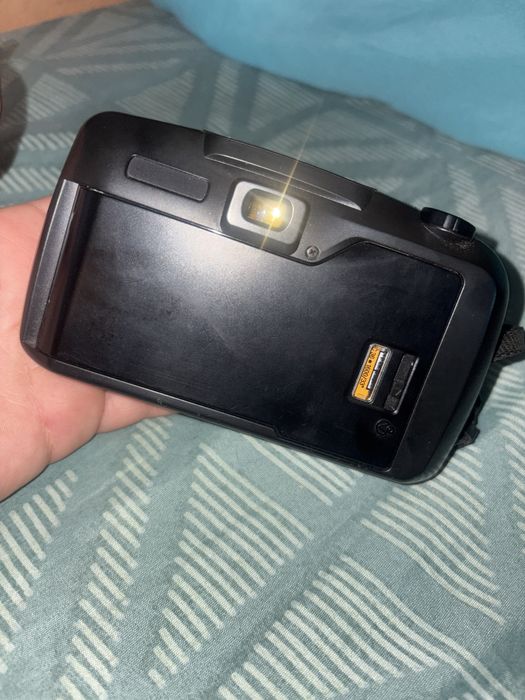 Maquina fotografica pentax Espio 738