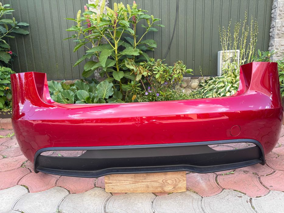 Бампер задній Tesla model 3 Highland 2023-
