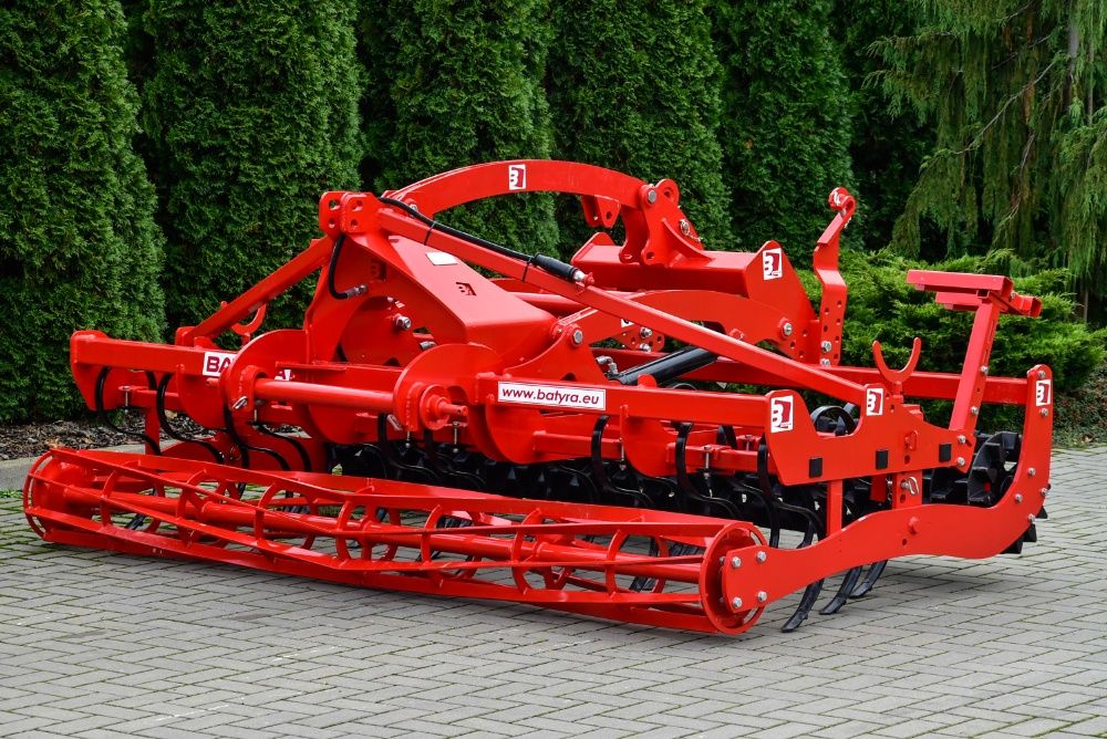 Agregat Uprawowo - Siewny - BATYRA Lublin / Model LEW PLUS
