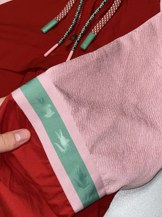 Вітровка Lacoste жіноча оригінал