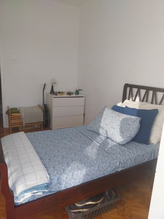 Quarto em Camarate