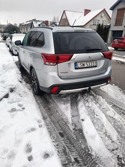 Mitsubishi Outlander III 2.4 benzyna niski przebieg