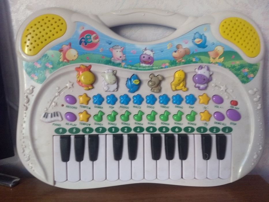 Музичне піаніно Simba