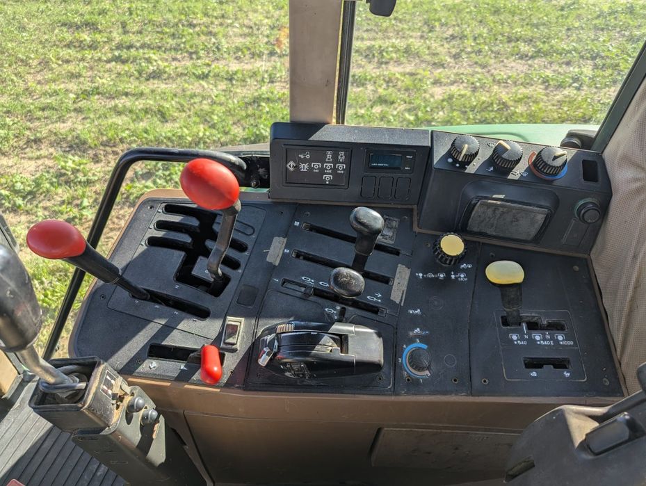 John Deere 6200 z ładowaczem (jak 6210)