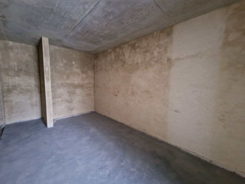 Продаж 2-кім. квартири 77 м.кв., в. Лісна