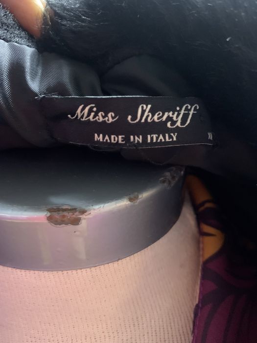 Vendo o casaco imitação de vizon. Cintetico