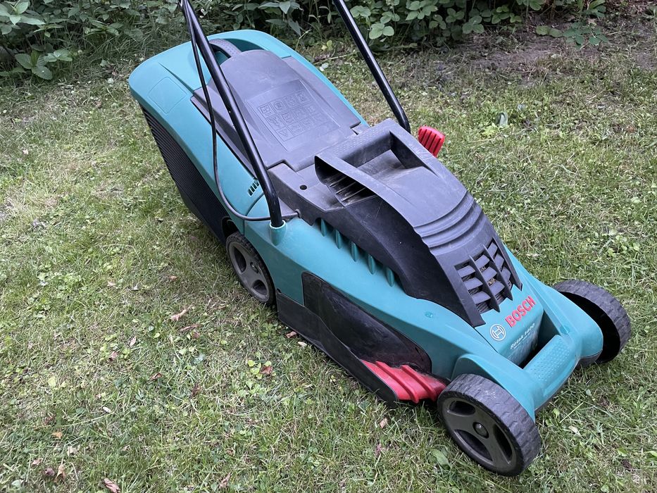 Kosiarka Bosch 1.400w na części
