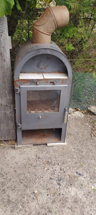 Kominek wolnostojący