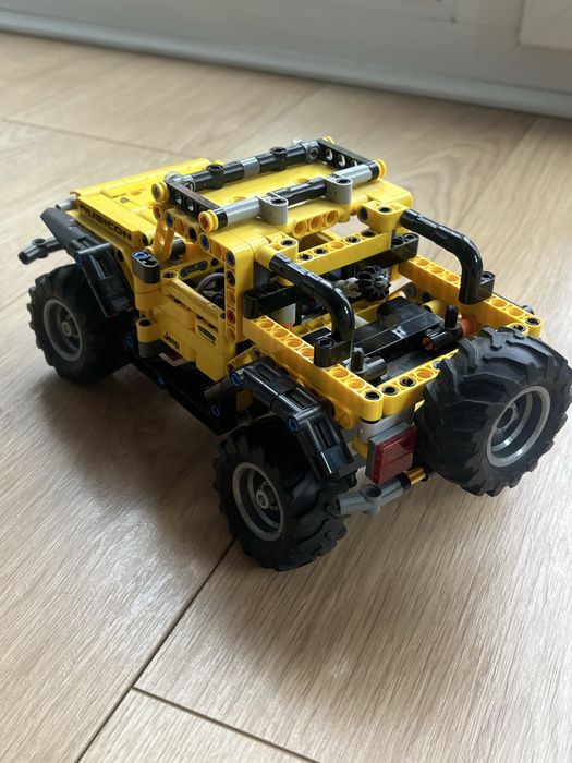 LEGO Technic 42122 Jeep Wrangler