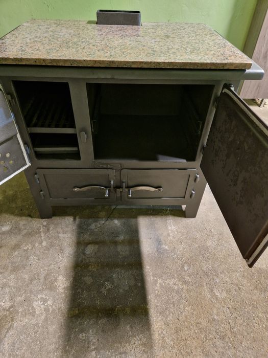 Fogao a lenha com forno