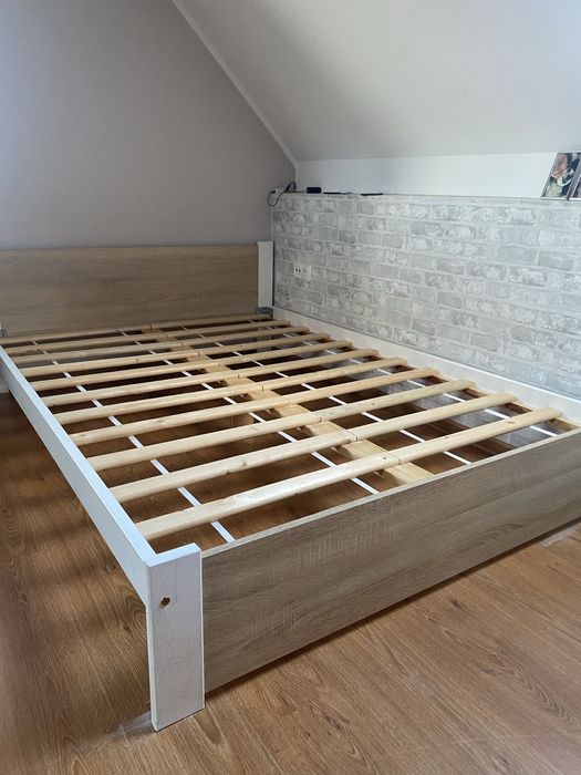 Rama łóżka ze stelażem 140x200