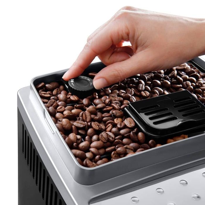De Longhi Magnifica S Smart Cappuccino Maker