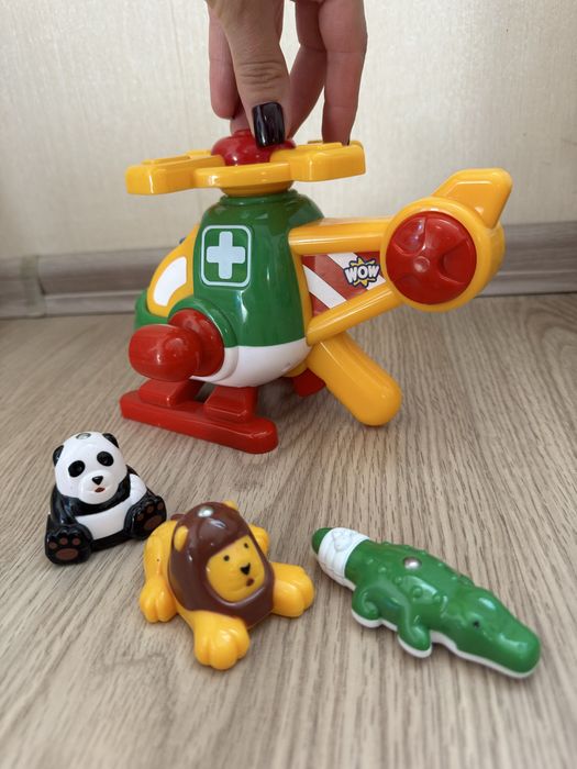 Іграшка гвинтокрил вертоліт Harry Wow toys  з фігурками