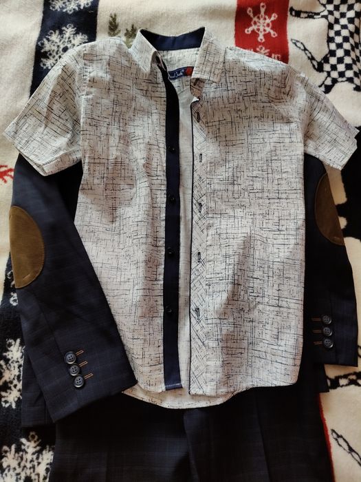 Шкільний костюм 134-140 зріст