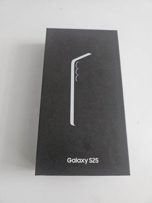 Samsung s25 12/128