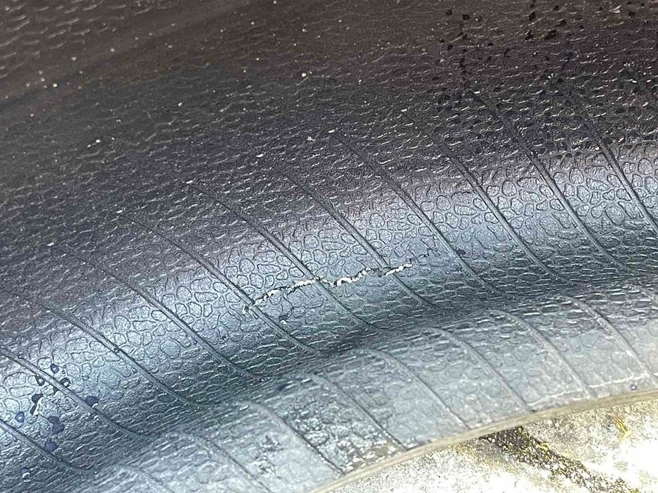 275/35 R19 100Y Pirelli P Zero PZ4