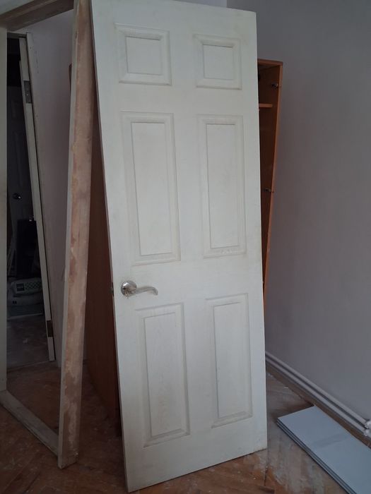 Продам двері міжкімнатні
