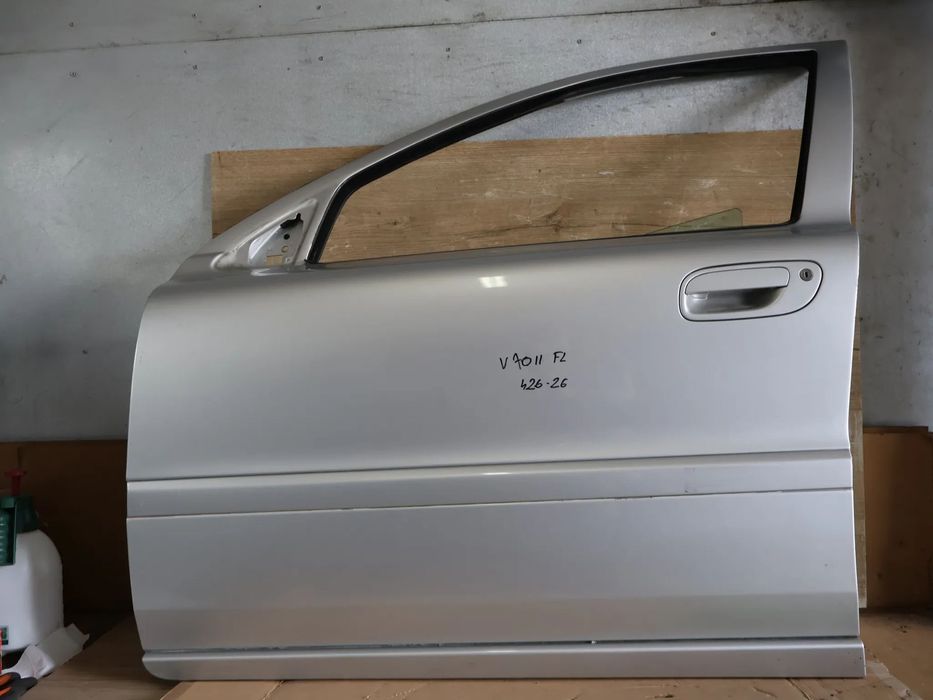 VOLVO V70 II S60 I LIFT 04-07 DRZWI LEWE PRZÓD PRZEDNIE 426-26 EUROPA ŁADNE