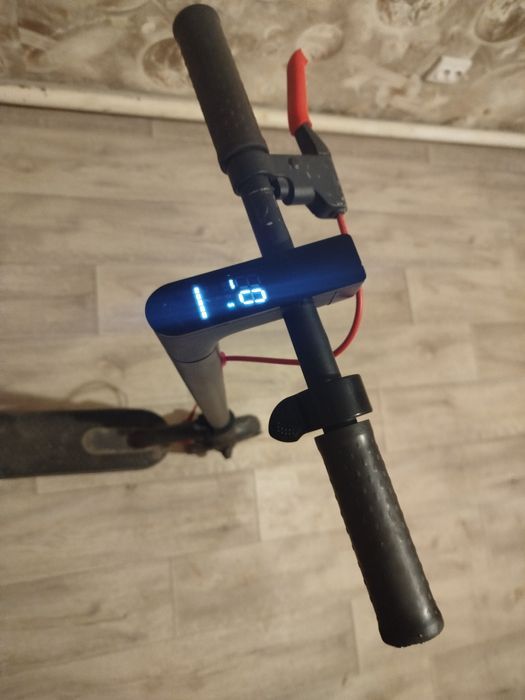 Електро самокат сяомі