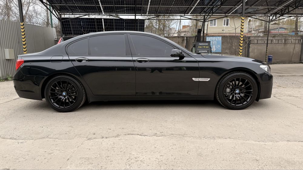 BMW 7 Series 2010 VIN WBAKC01050C498691 фото оголошення 8 з 24