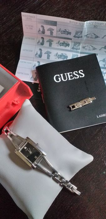 Relógio Guess by Marciano, mulher, com diamante