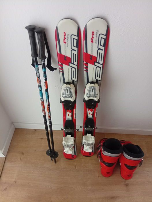 Narty, buty ,kijki, dla dziecka komplet