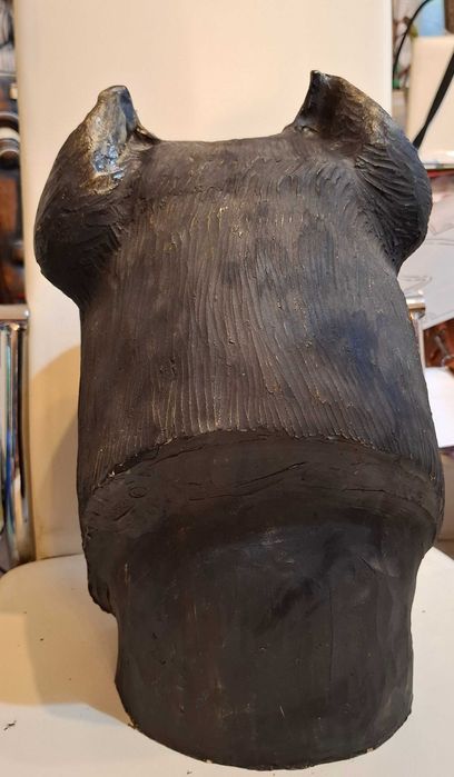 Cane corso rzeźbiona głowa