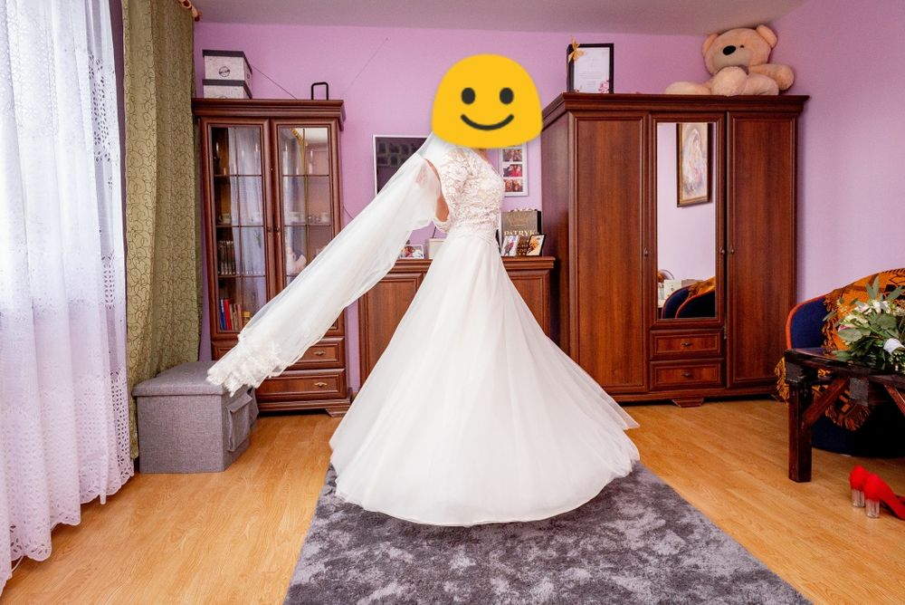 Suknia ślubna r34/36