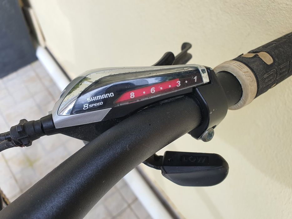 Bicicleta de Montanha CUBE ANALOG READY FOR RACE ( Praticamente nova )