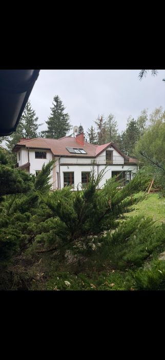 Wynajmę dom 380m2.Działka 1760m2.Sauna.Garaż na 2 auta.Usługi.Olazja.
