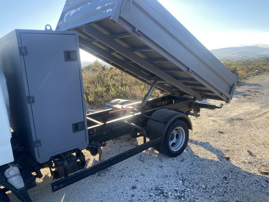 Mitsubishi canter 3c13 basculante  ano 2007 ligeira