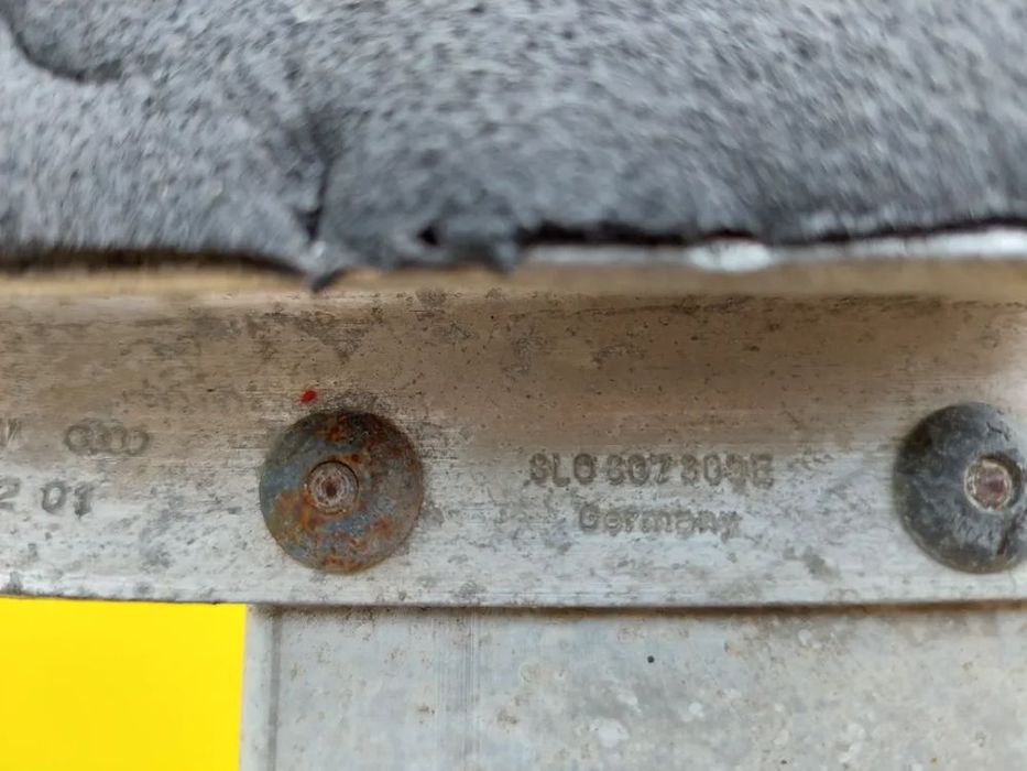 audi a3 8l belka pod zderzak tył