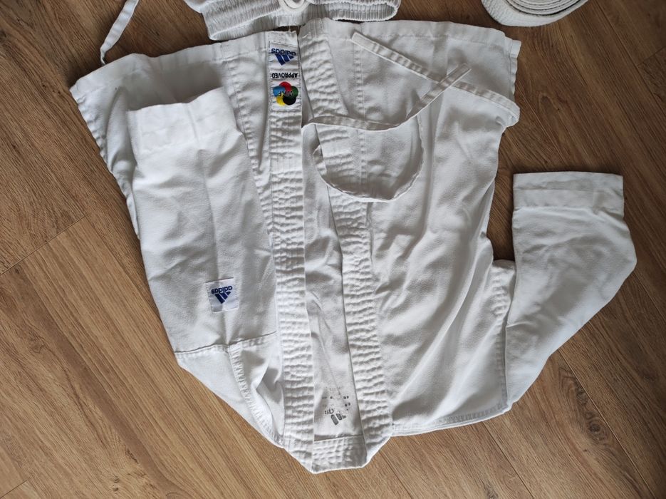 Kimono karate Adidas WKF Approved 130 140 cm góra spodnie pas