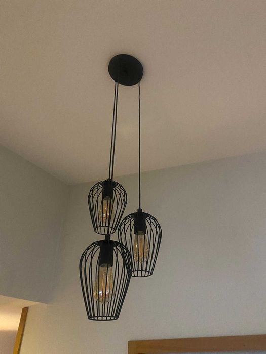 Candeeiro de teto preto