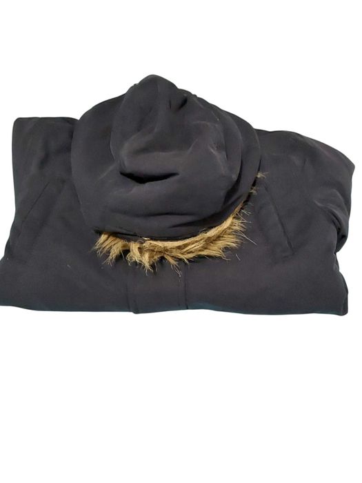 Casaco de criança em ótimo estado