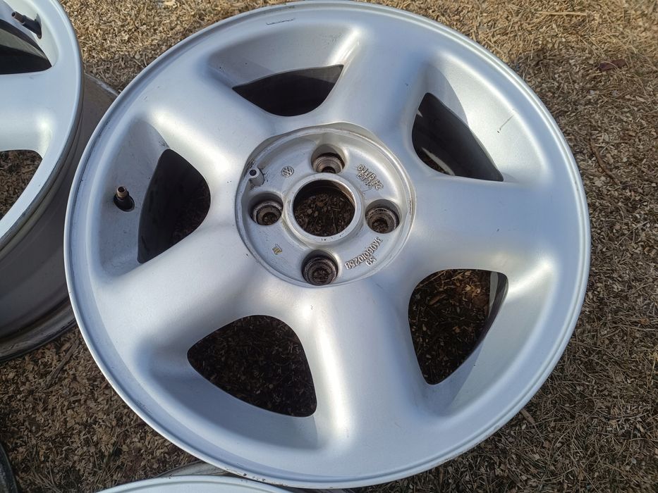 felgi aluminiowe 4x100 vw caddy corrado golf jetta lupo polo scirocco