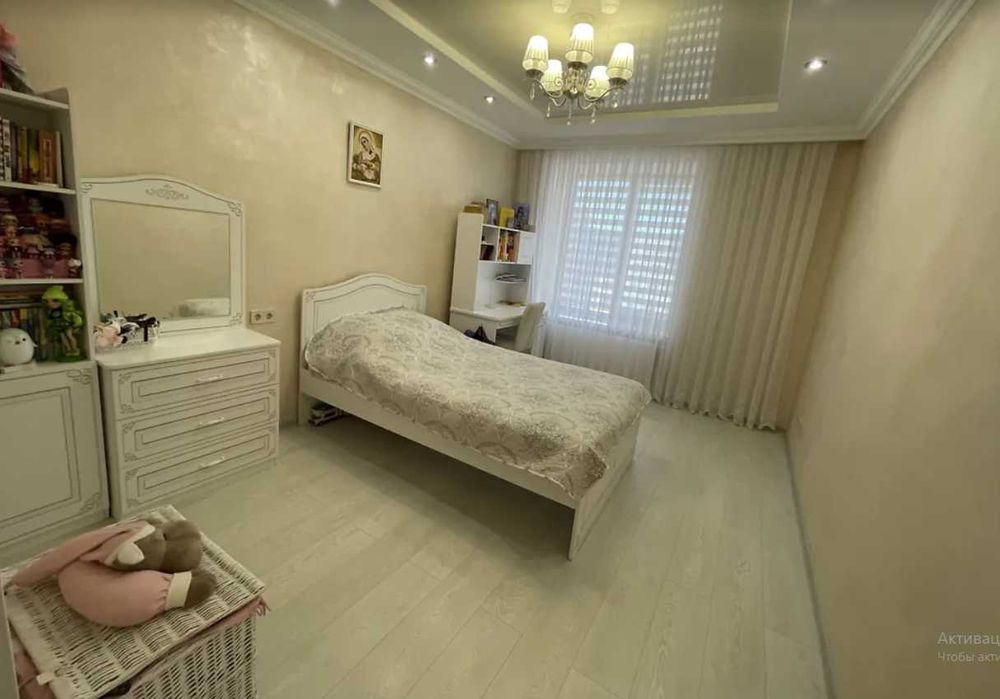 3-кімнатна квартира з ремонтом на Озерній