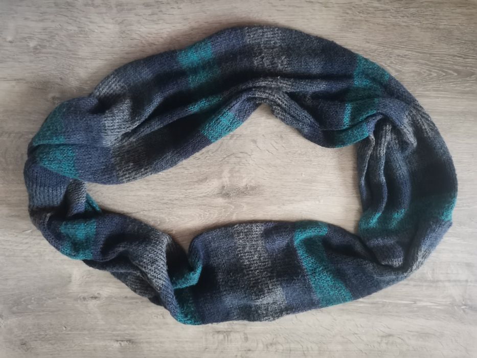 Komin szary niebieski