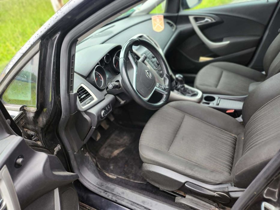 Opel Astra J IV 1.4 kombi LPG