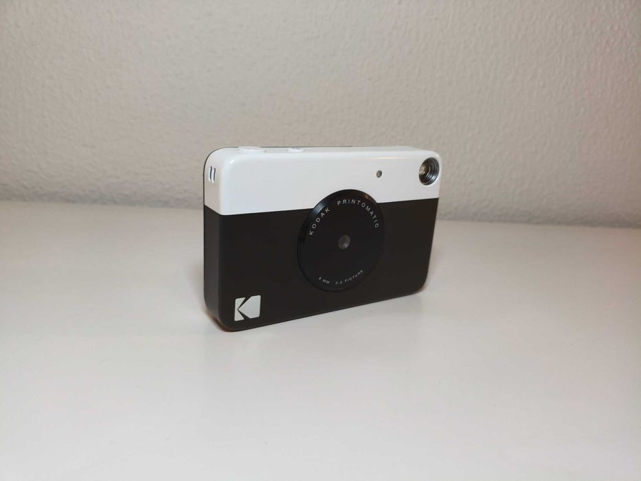 Câmara Instantânea Kodak Printomatic – Digital e Impressão (Como Nova)