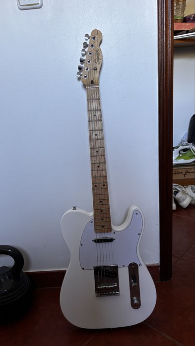 Squier Affinity Telecaster Olympic White - 100% Funcional