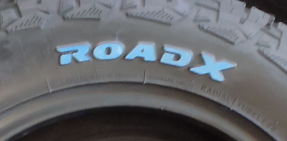 235/65R17 Nowe opony Terenowe RoadX RXquest AT21