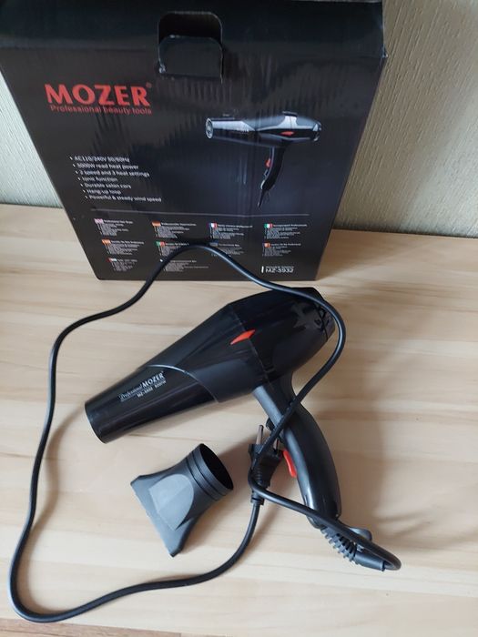 Проффесиональный фен для волос  MOZER 5932