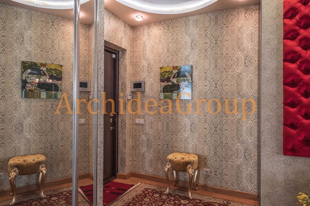 Амбітна видова квартира 86м2  в центрі Києва на вул. Голосіівська 13-А